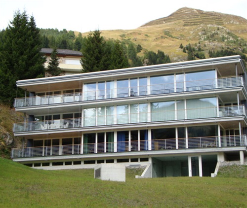 MFH Minergie Haus Egg Davos Graubünden CH